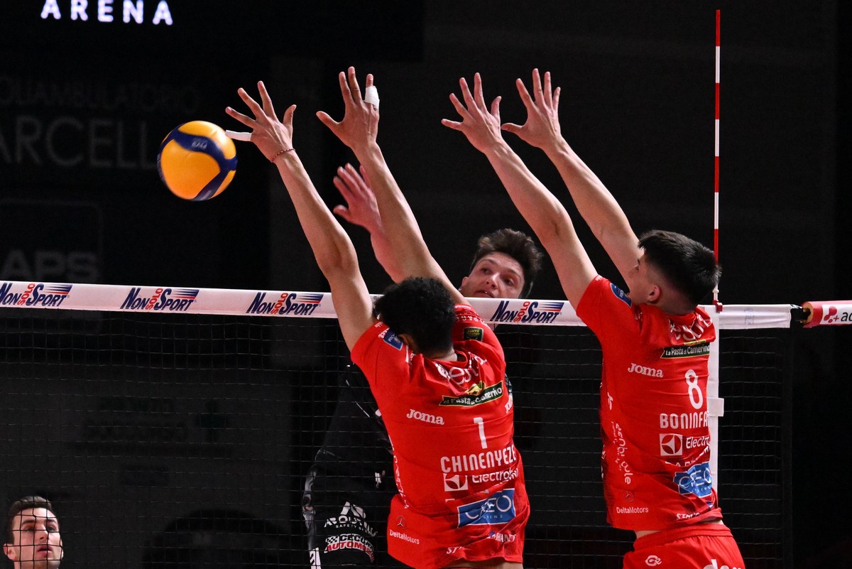 Superlega Credem Banca: Padova vince 3-2 e blinda la salvezza