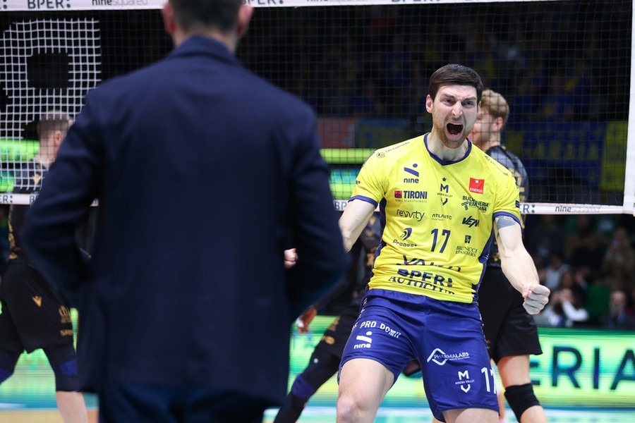 Modena: Simone Anzani, &quot;Qui il pubblico sa di pallavolo, ma bisogna saper reggere la pressione&quot;