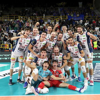 Superlega: Trento celebra al meglio la sua 1000esima partita. Vince 3-0 a Verona