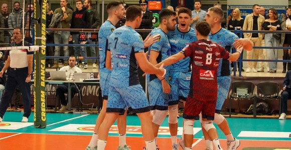 Superlega Credem Banca: Cisterna ribalta Grottazzolina. Terzo successo consecutivo per i pontini