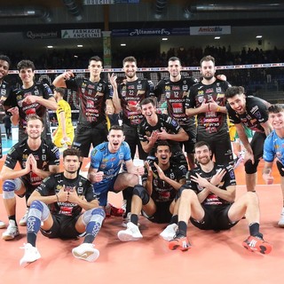 Superlega: La Lube vince il derby degli ex. 3-0 a Modena che regala 24 battute