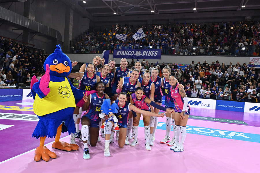 A1 F.: Scandicci apre con un 3-0 al Cuneo. Antropova subito MVP