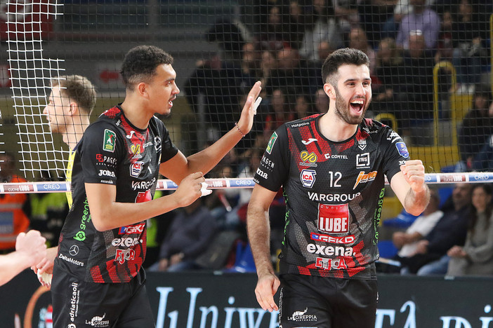 Superlega Credem Banca: Lube travolgente, è 3-0 nel classico numero 110. Modena sepolta da una pioggia di ace