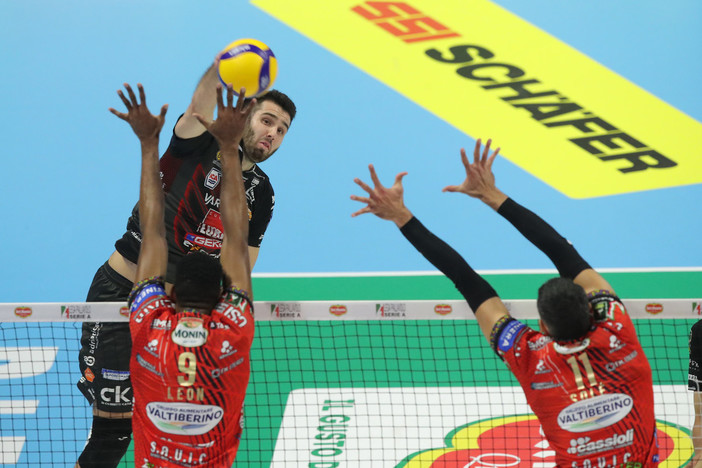 Superlega: Domenica nuovo show a Civitanova. Per la Lube c'è ancora Perugia