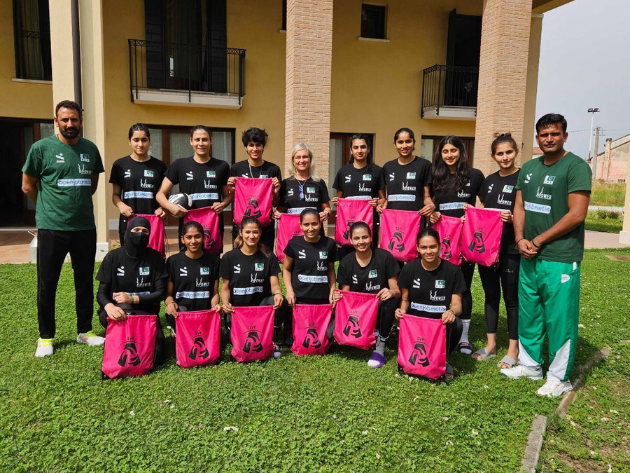 La Lega Pallavolo Serie A Femminile incontra la Nazionale del Pakistan