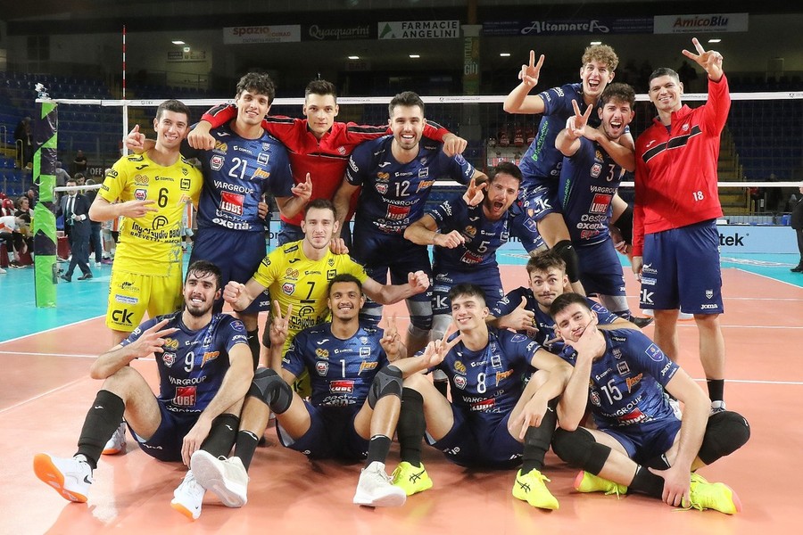 Challenge Cup: Civitanova, missione compiuta. 3-0 al Karlovarsko