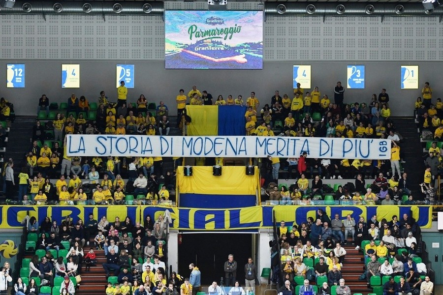 Modena: Storico, malessere abbonamenti e non solo. Curva senza tifoseria ufficiale?