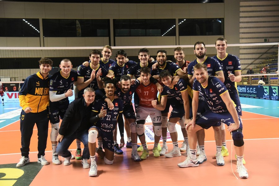 Superlega Credem Banca: Vincono anche Perugia e Modena