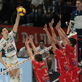 Superlega Credem Banca: Corsa playoff nel vivo, tra duelli al vertice e lotta salvezza infuocata