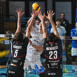 A2 Credem Banca: I tabellni degli anticipi. Aversa 3-2, Pineto 3-0