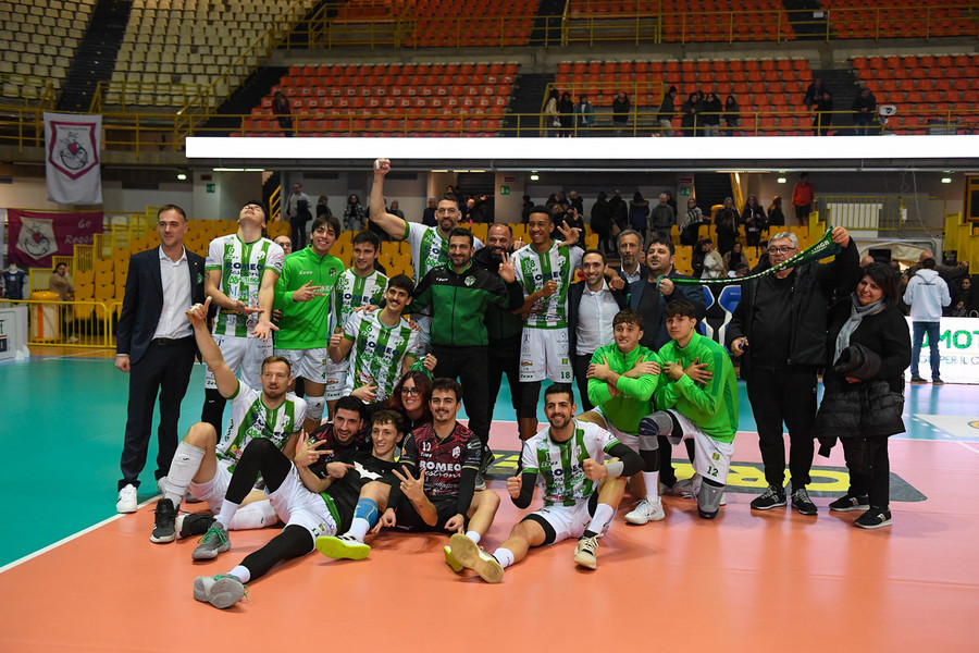 Sorrento vince a Reggio Calabria