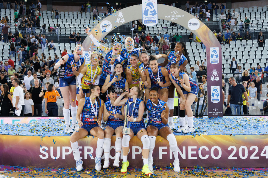 Supercoppa Fineco: Conegliano sale sull'otto volante! 3-2 a Milano