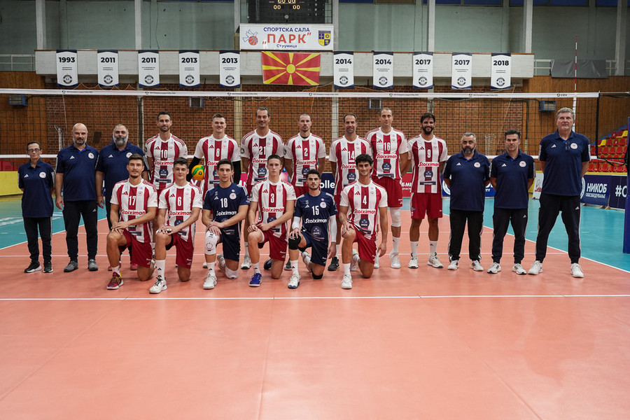 L'Olympiakos con Gardini, Travica, Atanasijevic, Djuric, Pajenk e Perrin...