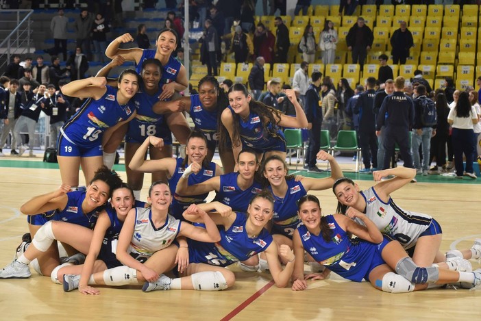 Wevza U20 F.: Buon esordio delle azzurrine, superata la Francia 3-1