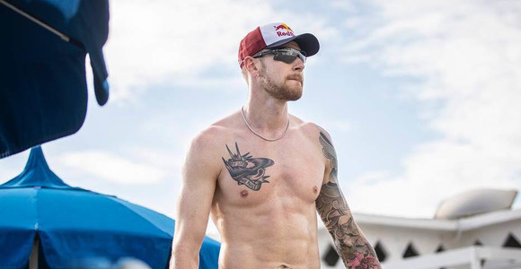 Zaytsev versione beach volley?