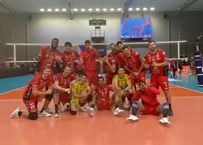 Champions League: La Lube fa turnover ma vince 3-0 a Praga. De Cecco MVP