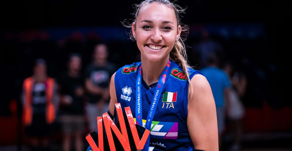 Milano: Ufficiale anche Elena Pietrini