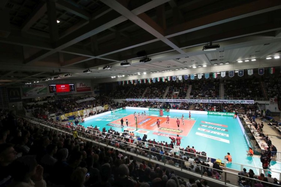 Trento: Campioni d'Italia vs Campioni del Mondo, palasport sold out